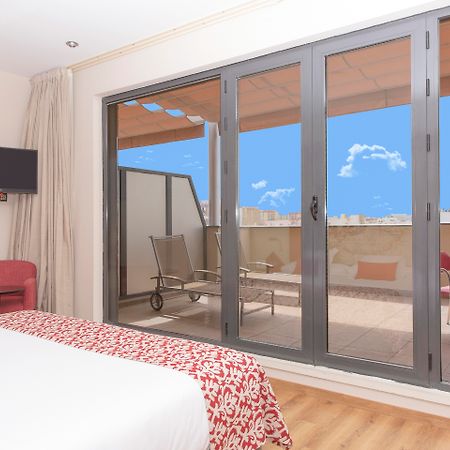Ribera de Triana Hotel Sevilla Bagian luar foto
