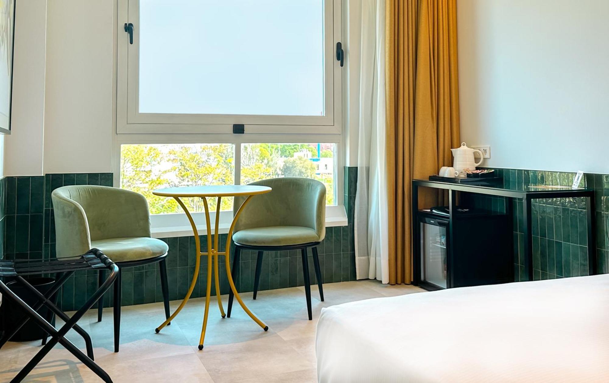 Ribera de Triana Hotel Sevilla Bagian luar foto